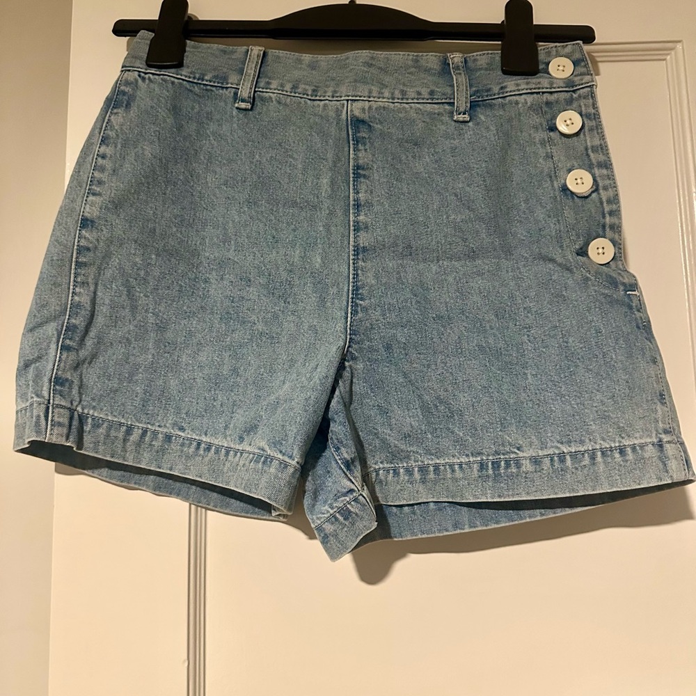 GAP Light Blue High-waisted Jean Shorts with White Buttons